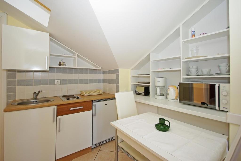 Apartments Villa Rose Сумартин Екстериор снимка