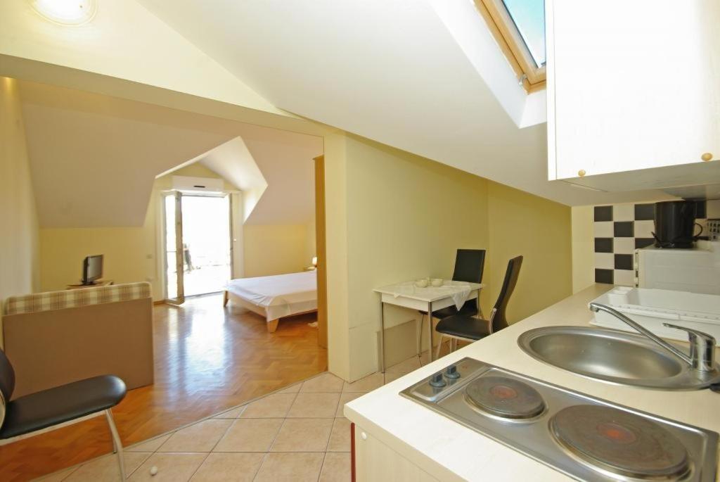 Apartments Villa Rose Сумартин Екстериор снимка